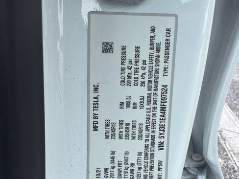 Used 2021 Tesla Model 3 Standard Range Plus RWD image 2