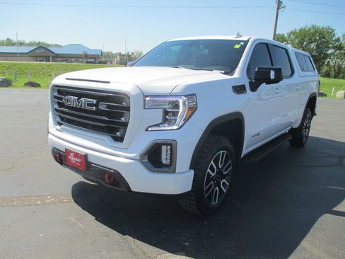 Used 2021 GMC Sierra 1500 AT4 w/ AT4 Preferred Package AWD/4WD image 12