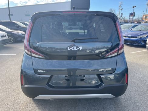 Certified 2025 Kia Soul LX w/ LX Technology Package image 4