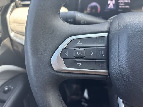 Used 2023 Jeep Compass Limited w/ Elite Group AWD/4WD image 28