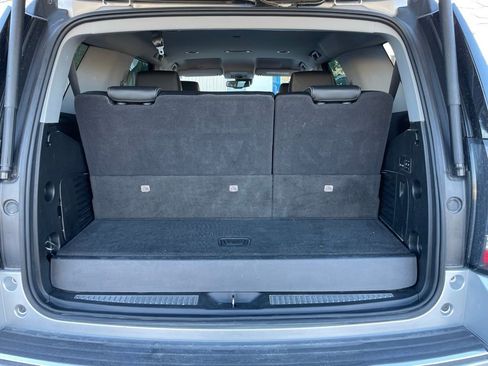 Used 2020 GMC Yukon Denali image 7