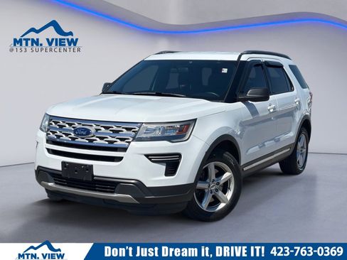 Used 2019 Ford Explorer XLT FWD image 1