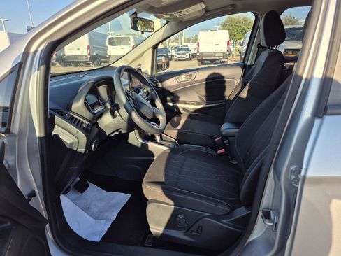 Certified 2020 Ford EcoSport SE w/ SE Convenience Package image 14