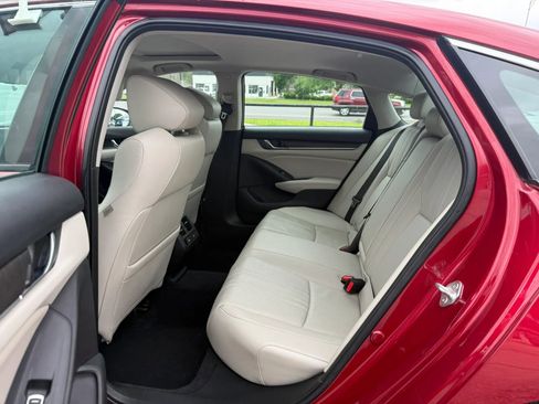 Used 2022 Honda Accord EX-L image 9