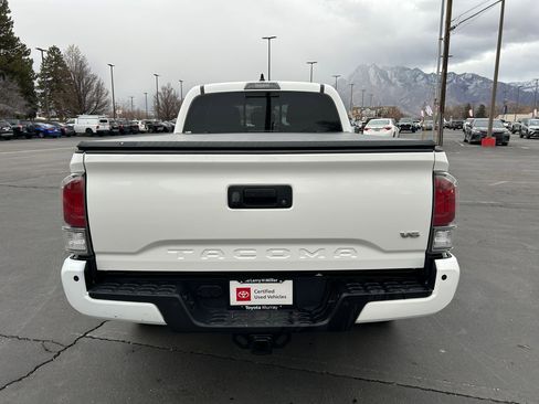 Certified 2023 Toyota Tacoma TRD Off-Road w/ TRD Premium Off Road Package image 4