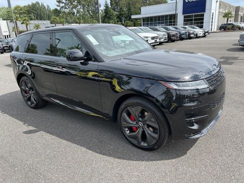 New 2025 Land Rover Range Rover Sport Dynamic SE image 8
