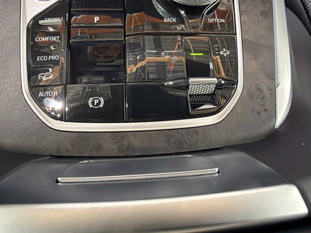 Certified 2024 BMW X7 xDrive40i w/ M Sport Package AWD/4WD image 44