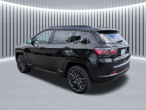 Used 2023 Jeep Compass High Altitude AWD/4WD image 12