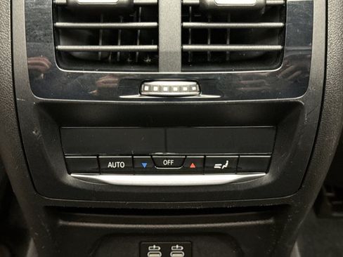 Used 2021 BMW X3 xDrive30i w/ Premium Package AWD/4WD image 21