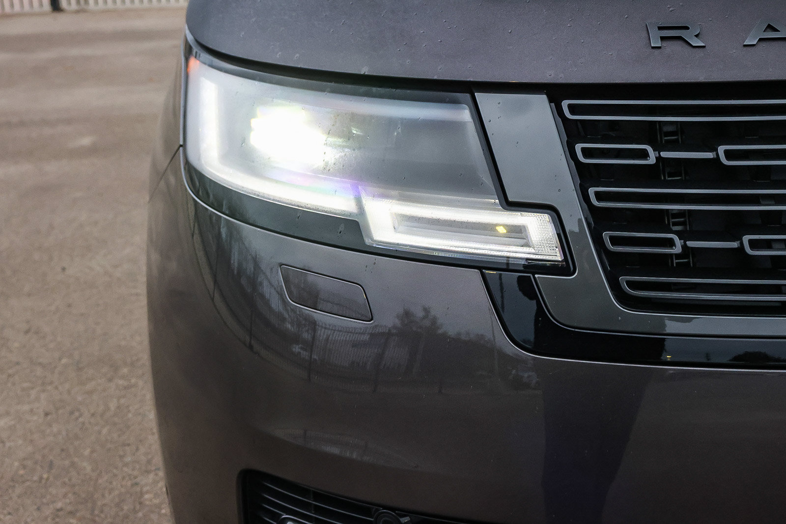New 2026 Land Rover Range Rover SE AWD/4WD image 15