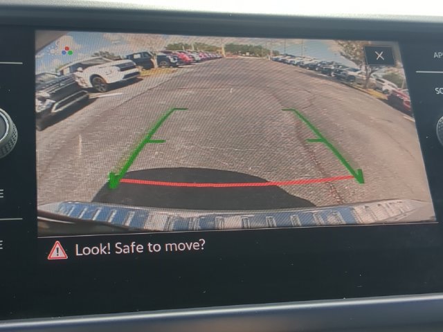 Used 2022 Volkswagen Taos SE FWD image 24
