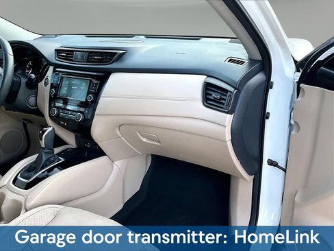 Used 2019 Nissan Rogue SL w/ Premium Package FWD image 29