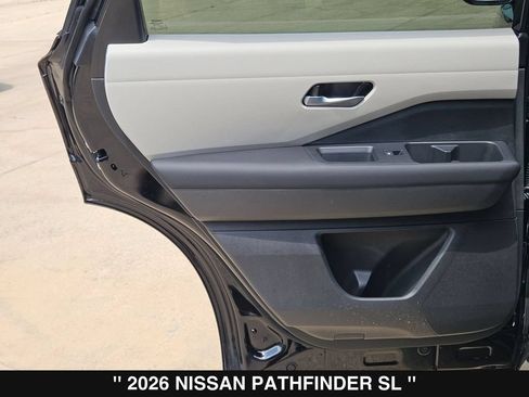 New 2026 Nissan Pathfinder SL FWD image 18