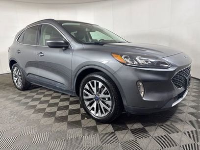 Certified 2022 Ford Escape Titanium w/ Class II Trailer Tow Package