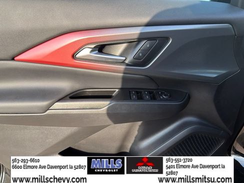 Used 2024 Chevrolet Equinox EV RS FWD image 12