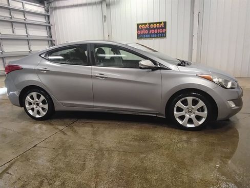 Used 2013 Hyundai Elantra Limited image 2