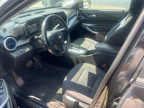 Used 2024 Chevrolet Trax LS FWD image 10