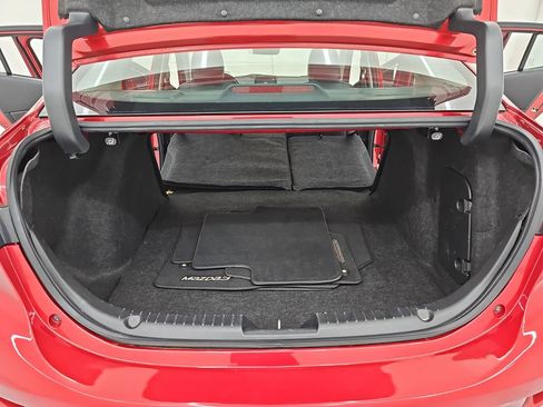 Used 2018 MAZDA MAZDA3 Grand Touring FWD image 15