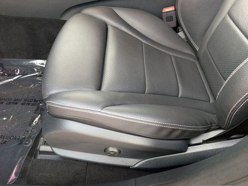 Certified 2022 Mercedes-Benz GLC 300 4MATIC image 21