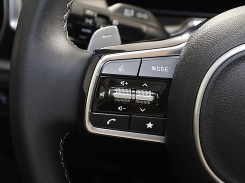 Used 2025 Kia Sorento EX image 36