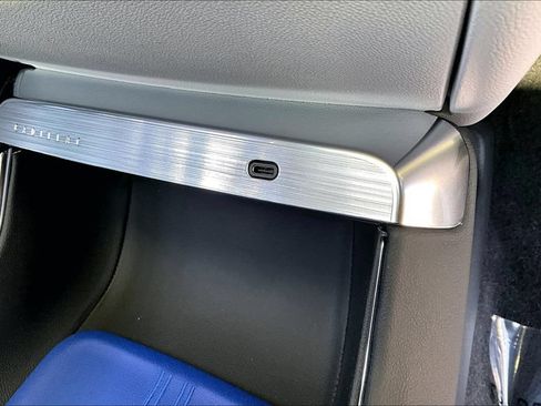 New 2026 Cadillac Lyriq Premium Luxury w/ LPO, Floor Liner Package AWD/4WD image 19