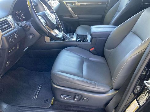 Used 2020 Lexus GX 460 Premium image 12