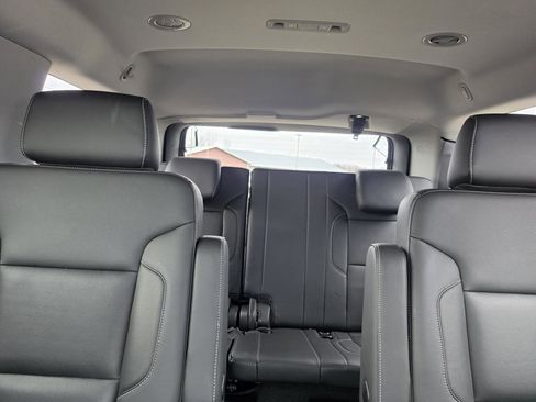 Used 2019 Chevrolet Tahoe Premier AWD/4WD image 12