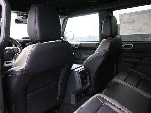 New 2025 Ford Bronco Outer Banks image 2