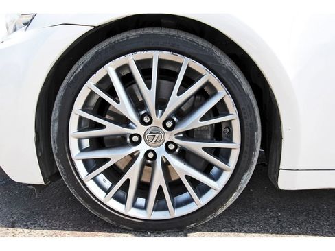 Used 2016 Lexus IS 300 AWD w/ Premium Package image 34