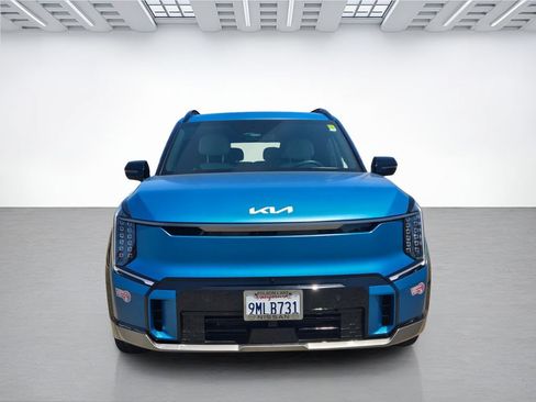 Used 2024 Kia EV9 GT-Line AWD/4WD image 2