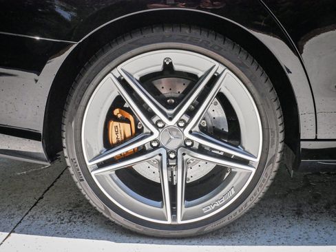Used 2023 Mercedes-Benz E 63 AMG S image 13