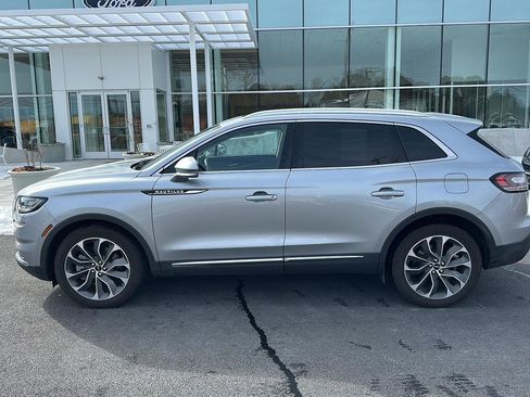 Certified 2023 Lincoln Nautilus Reserve w/ Luxury Package image 8