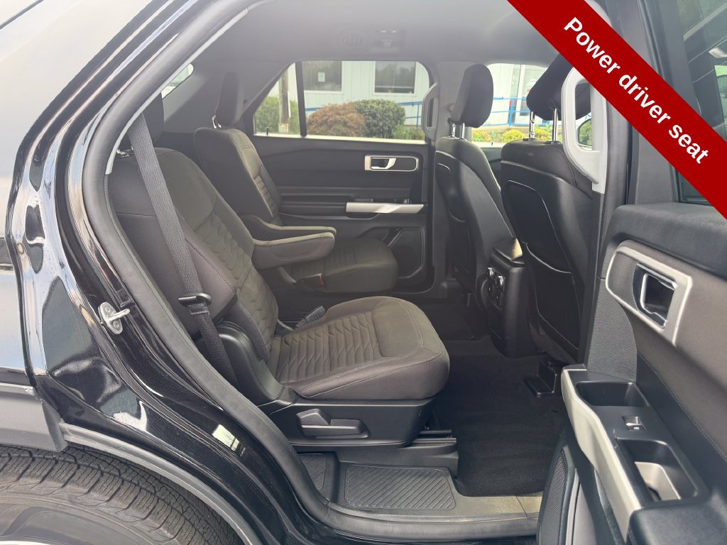 Used 2020 Ford Explorer XLT AWD/4WD image 36