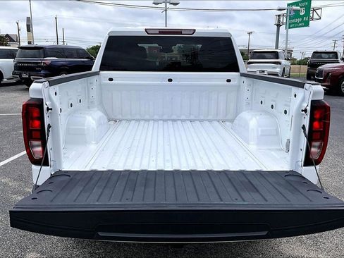 Used 2025 GMC Sierra 1500 Elevation w/ X31 Off-Road Package AWD/4WD image 47
