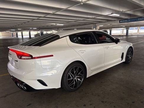 Certified 2022 Kia Stinger GT-Line RWD image 4