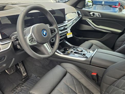New 2026 BMW X5 xDrive50e w/ M Sport Package AWD/4WD image 16