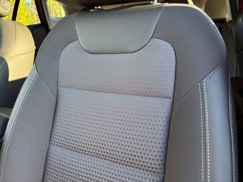 New 2025 Chevrolet Trax LT w/ Driver Confidence Package image 14