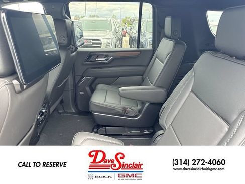 New 2026 GMC Yukon XL Denali w/ Denali Reserve Package AWD/4WD image 23