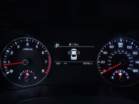 Used 2023 Kia Forte LXS image 29