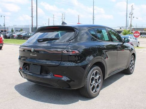 Used 2025 Alfa Romeo Tonale AWD/4WD image 42