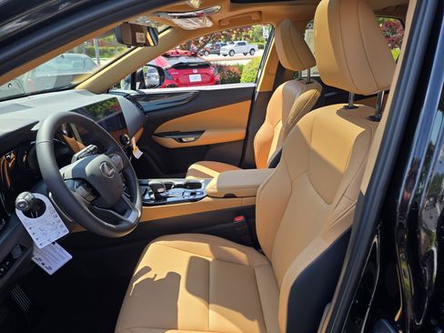 New 2026 Lexus NX 350h AWD w/ Premium Package image 15