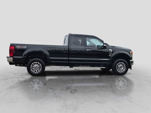 Used 2022 Ford F250 XLT w/ XLT Premium Package AWD/4WD image 9