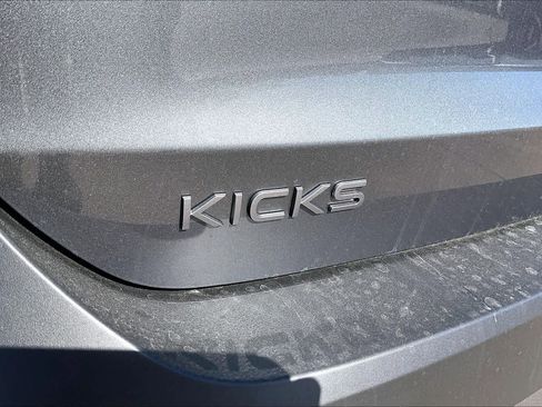 New 2026 Nissan Kicks S image 8