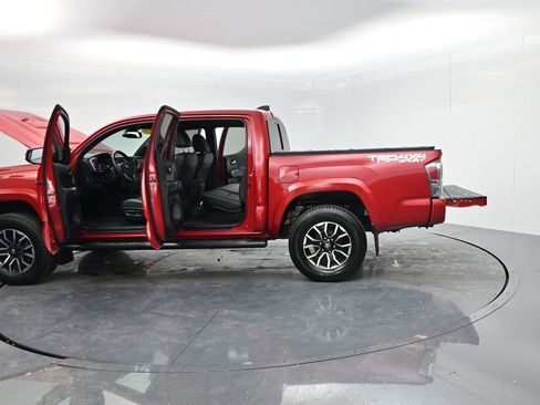 Used 2020 Toyota Tacoma TRD Sport image 73