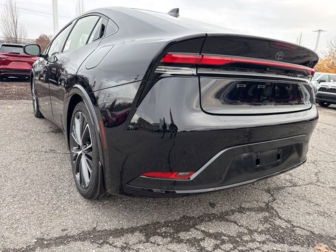 New 2026 Toyota Prius XLE image 19