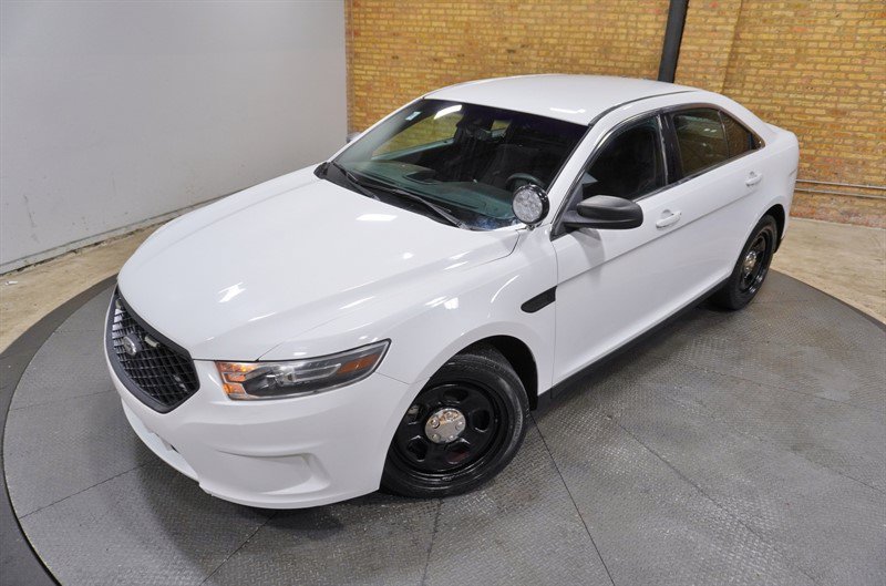 Used 2019 Ford Taurus Police Interceptor AWD image 2