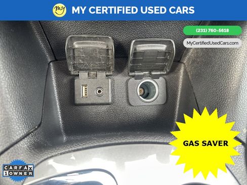 Used 2017 Chevrolet Cruze LT w/ Convenience Package image 22