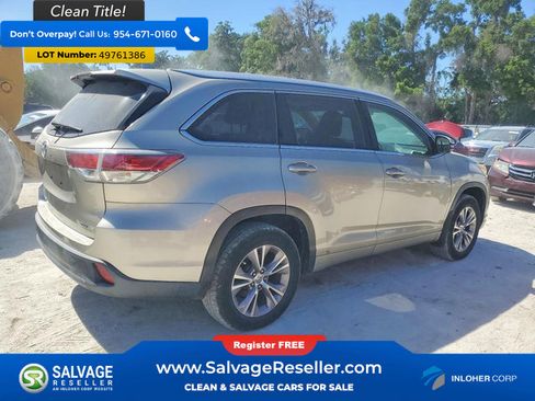 Used 2015 Toyota Highlander XLE AWD/4WD image 4