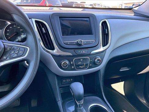 Used 2023 Chevrolet Equinox LT image 9