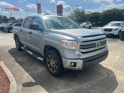 Used 2016 Toyota Tundra SR5 w/ SR5 Upgrade Package
